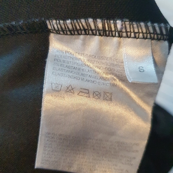 Black Leggings Size Small - Picture 5 of 6